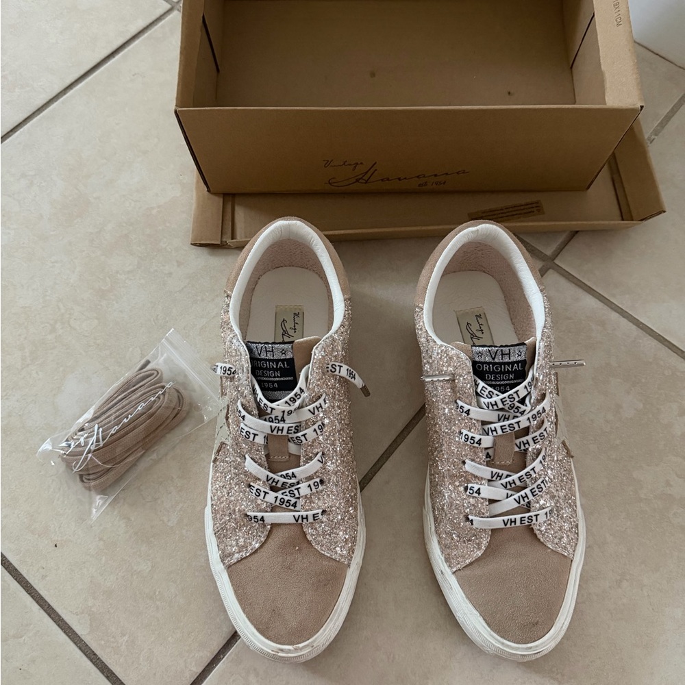 Vintage Havana Beige and White Glitter Sneakers